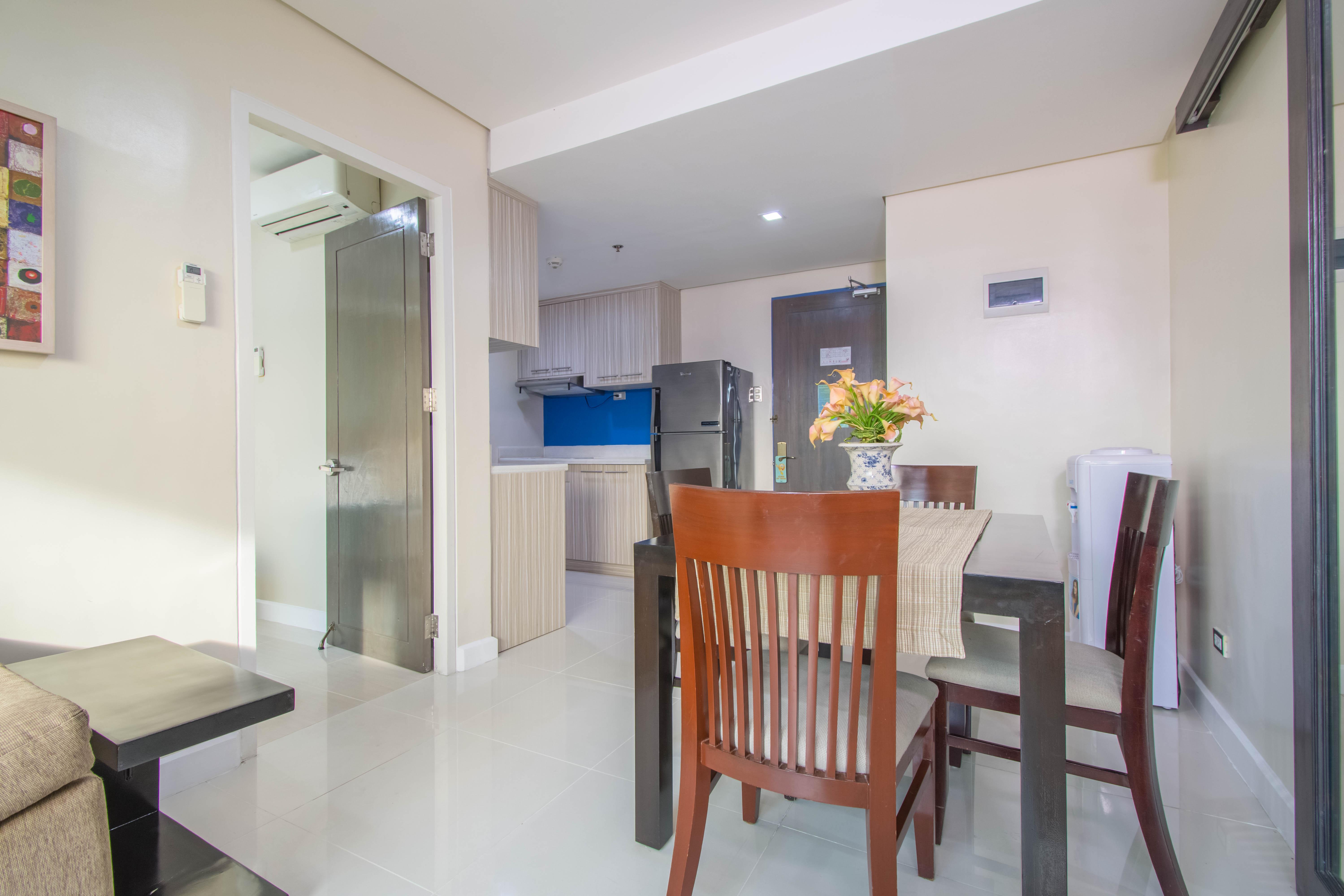 Alicia Apartelle Cebu Buitenkant foto