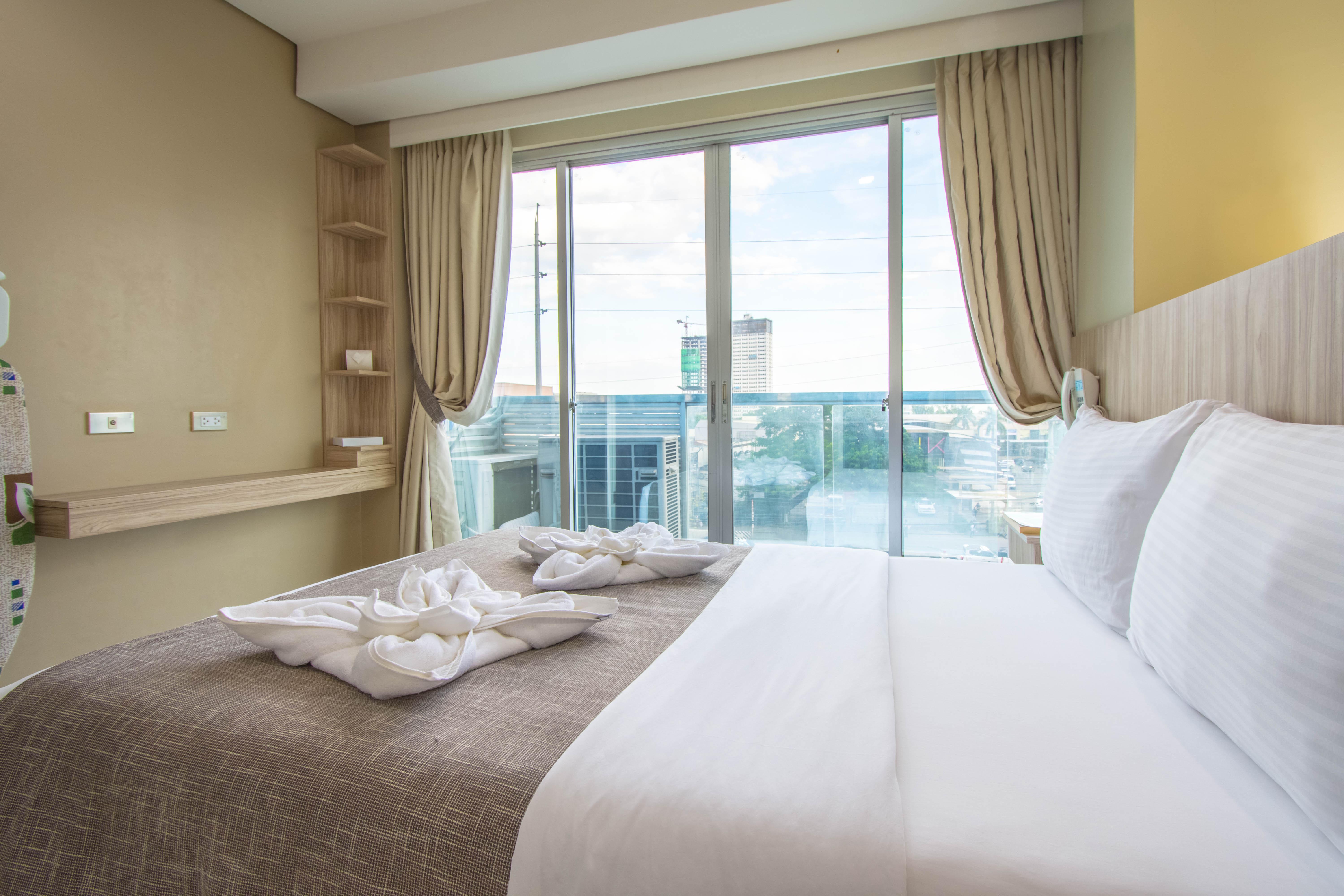Alicia Apartelle Cebu Buitenkant foto