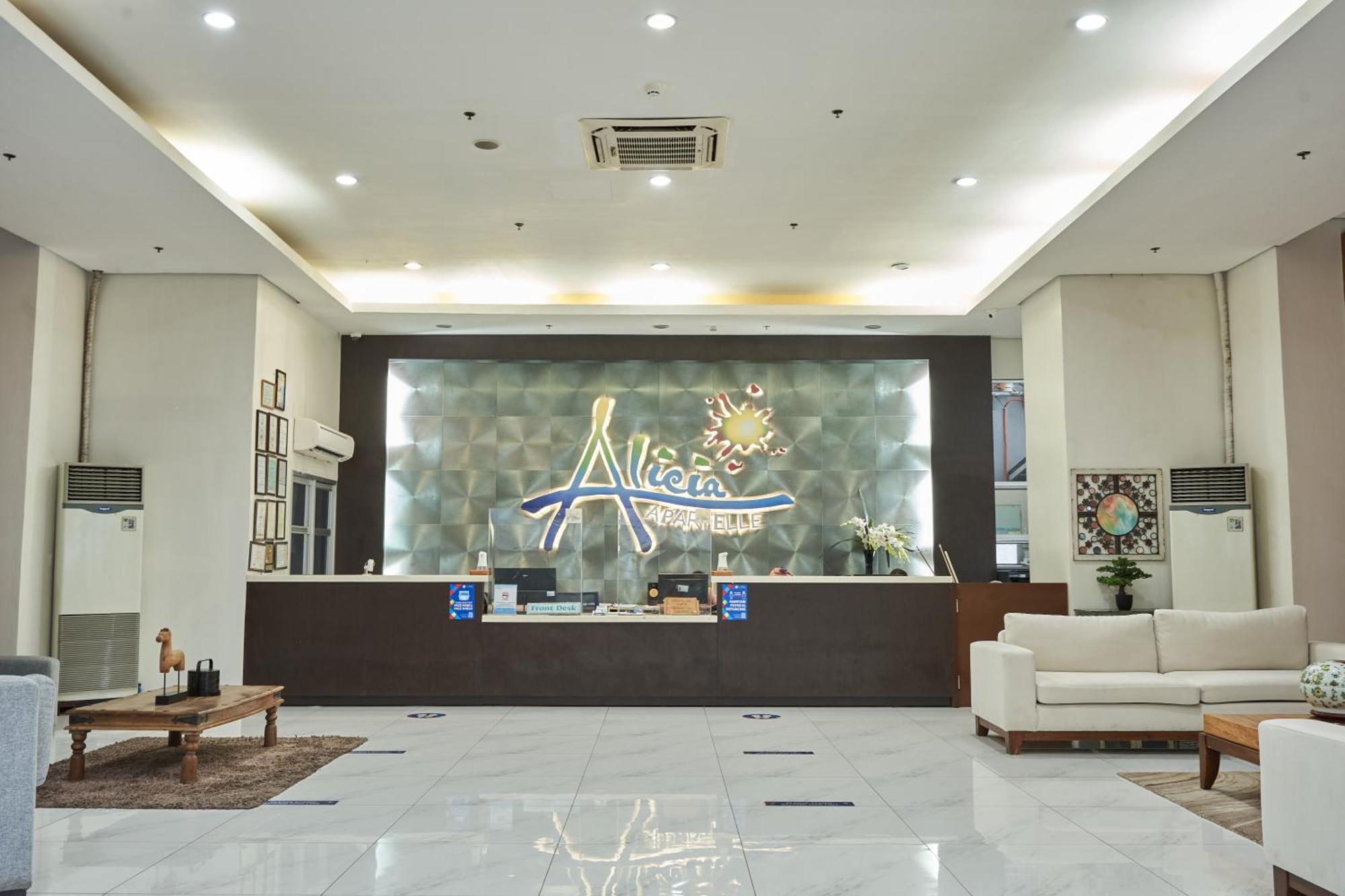 Alicia Apartelle Cebu Buitenkant foto
